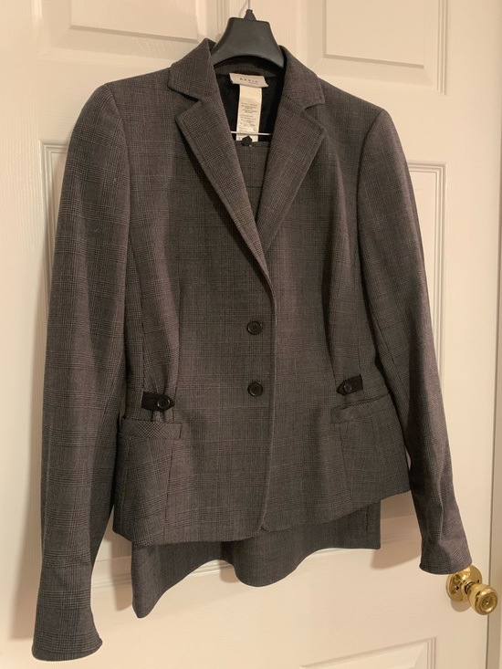 Akris Punto Jackets & Blazers - Akris Punto Gray Plaid Skirt Suit
